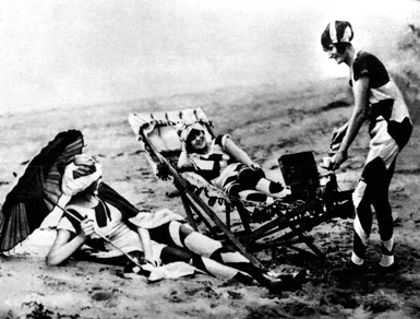 Abstract diffusion with hard-edged overlays